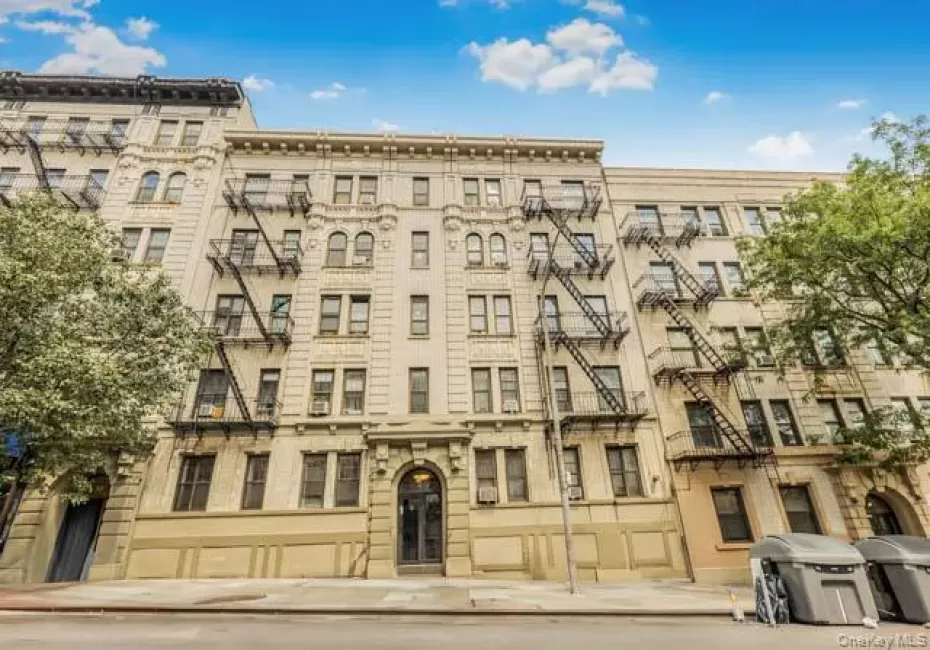 29 Convent Avenue, New York, NY, 1 Bedroom Bedrooms, 3 Rooms Rooms,1 BathroomBathrooms,Residential,For Rent,Convent,0,1002315 29 Convent Avenue, New York, NY, 1 Bedroom Bedrooms, 3 Rooms Rooms,1 BathroomBathrooms,Residential,For Rent,Convent,0,1002315