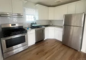 6261 De Costa Avenue, New York, NY, 3 Bedrooms Bedrooms, 5 Rooms Rooms,1 BathroomBathrooms,Residential Lease,For Rent,De Costa,0,1002410 6261 De Costa Avenue, New York, NY, 3 Bedrooms Bedrooms, 5 Rooms Rooms,1 BathroomBathrooms,Residential Lease,For Rent,De Costa,0,1002410