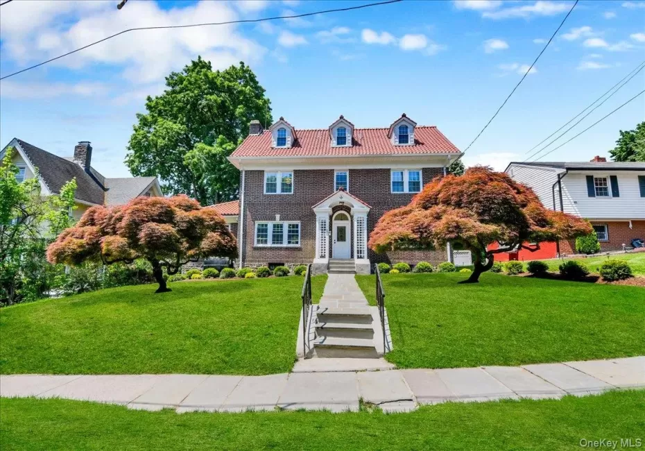 50 Forster Avenue, Mount Vernon, NY, 6 Bedrooms Bedrooms, 13 Rooms Rooms,3 BathroomsBathrooms,Residential,For Rent,Forster,0,1002533 50 Forster Avenue, Mount Vernon, NY, 6 Bedrooms Bedrooms, 13 Rooms Rooms,3 BathroomsBathrooms,Residential,For Rent,Forster,0,1002533