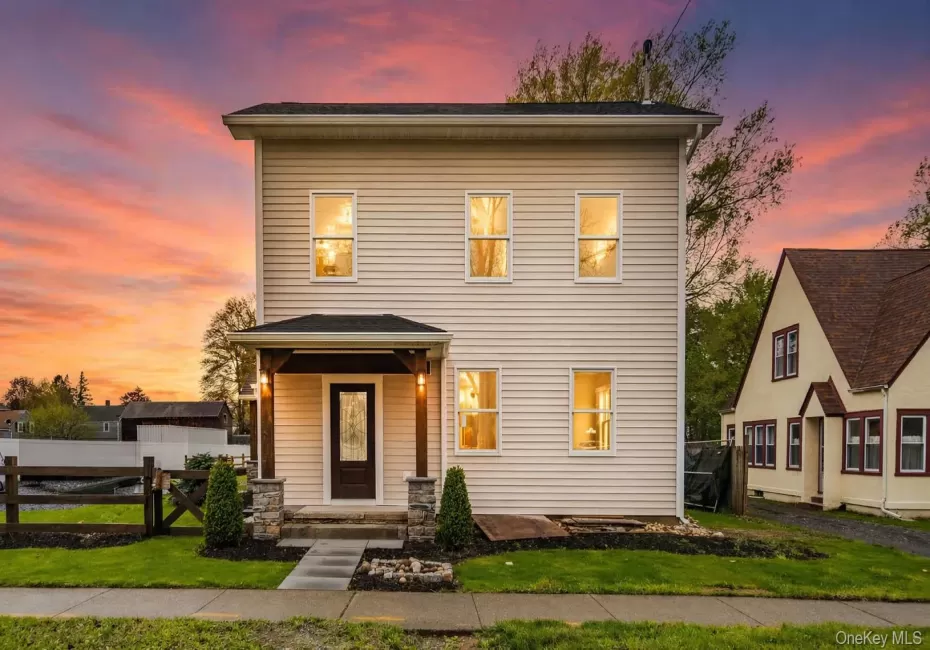 Brand New Construction 2025 Colonial 3 Bedroom/3 Full Bathroom home Brand New Construction 2025 Colonial 3 Bedroom/3 Full Bathroom home