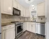 Eat in kitchen Eat in kitchen