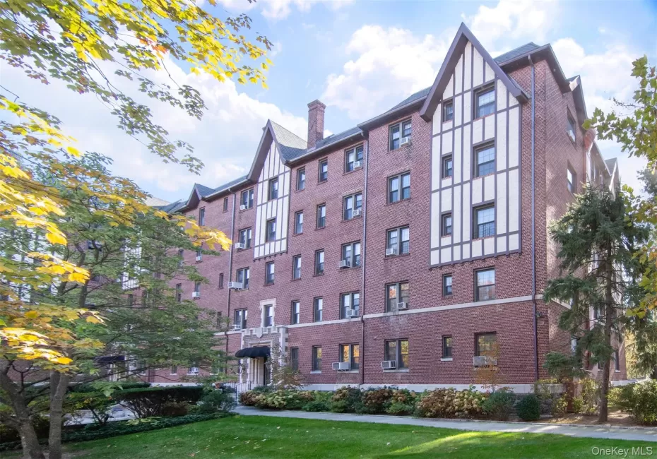 622 Pelhamdale Avenue, Pelham, NY, 1 Bedroom Bedrooms, 5 Rooms Rooms,1 BathroomBathrooms,Residential,For Rent,Pelhamdale,0,987860 622 Pelhamdale Avenue, Pelham, NY, 1 Bedroom Bedrooms, 5 Rooms Rooms,1 BathroomBathrooms,Residential,For Rent,Pelhamdale,0,987860