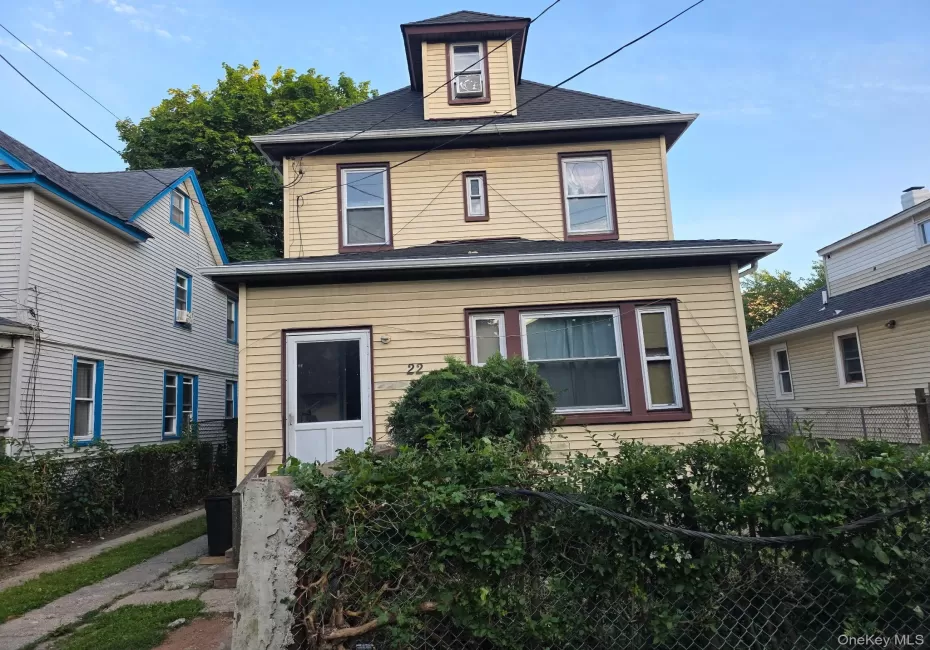 22 Webb Avenue, Hempstead, NY, 4 Bedrooms Bedrooms, 7 Rooms Rooms,3 BathroomsBathrooms,Residential,For Rent,Webb,0,1002701 22 Webb Avenue, Hempstead, NY, 4 Bedrooms Bedrooms, 7 Rooms Rooms,3 BathroomsBathrooms,Residential,For Rent,Webb,0,1002701