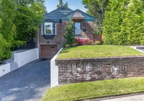 16 Warwick Place, North Hempstead, NY, 3 Bedrooms Bedrooms, 8 Rooms Rooms,2 BathroomsBathrooms,Residential,For Rent,Warwick,0,KEY1002284 16 Warwick Place, North Hempstead, NY, 3 Bedrooms Bedrooms, 8 Rooms Rooms,2 BathroomsBathrooms,Residential,For Rent,Warwick,0,KEY1002284