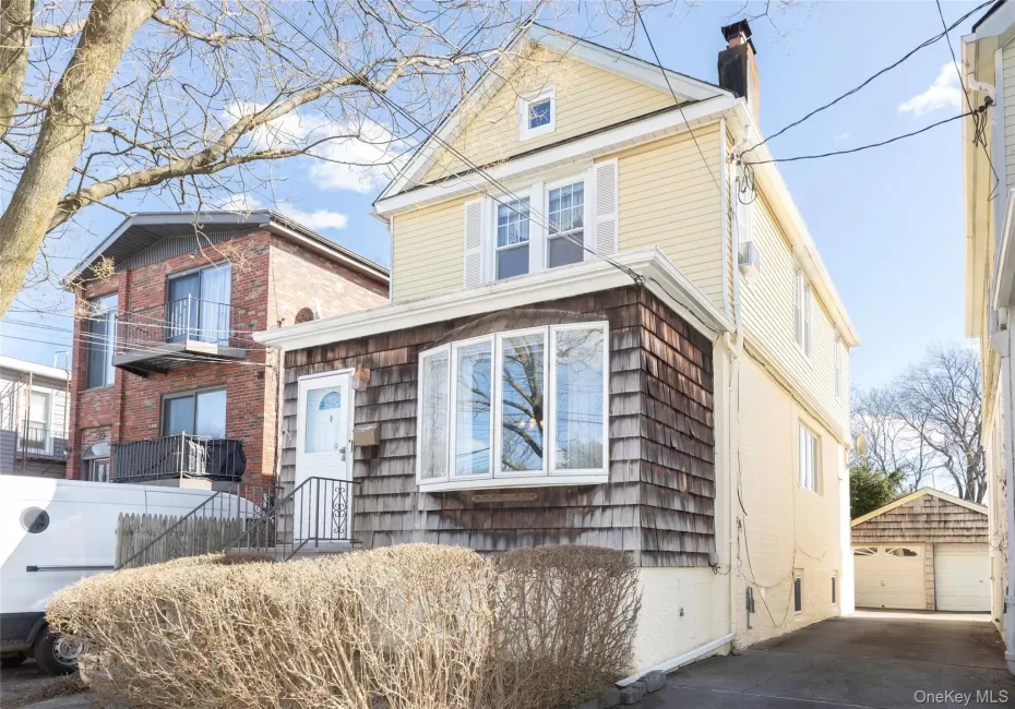 100 Marine Street, New York, NY, 3 Bedrooms Bedrooms, 7 Rooms Rooms,1 BathroomBathrooms,Residential,For Rent,Marine,0,970360 100 Marine Street, New York, NY, 3 Bedrooms Bedrooms, 7 Rooms Rooms,1 BathroomBathrooms,Residential,For Rent,Marine,0,970360