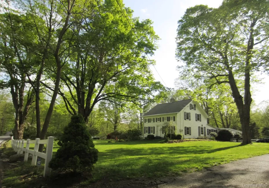 521 Barrett Hill Road, Carmel, NY, 3 Bedrooms Bedrooms, 11 Rooms Rooms,2 BathroomsBathrooms,Residential,For Rent,Barrett Hill,0,980531 521 Barrett Hill Road, Carmel, NY, 3 Bedrooms Bedrooms, 11 Rooms Rooms,2 BathroomsBathrooms,Residential,For Rent,Barrett Hill,0,980531