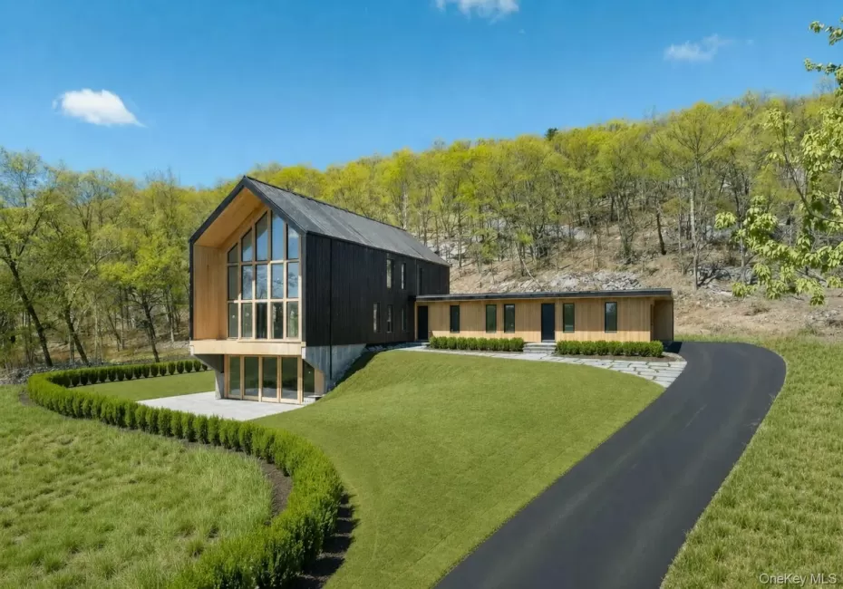 95 Jersey Avenue, Warwick (town), NY, 5 Bedrooms Bedrooms, 12 Rooms Rooms,4 BathroomsBathrooms,Residential,For Rent,Jersey,0,956598 95 Jersey Avenue, Warwick (town), NY, 5 Bedrooms Bedrooms, 12 Rooms Rooms,4 BathroomsBathrooms,Residential,For Rent,Jersey,0,956598