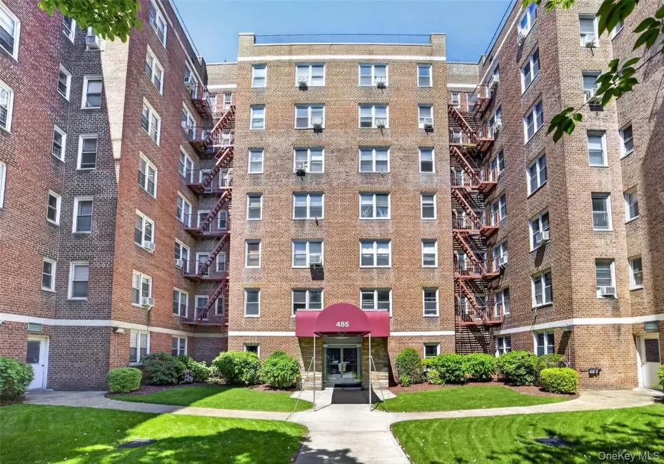 485 Bronx River Road, Yonkers, NY, 2 Bedrooms Bedrooms, 5 Rooms Rooms,1 BathroomBathrooms,Residential,For Rent,Bronx River,0,1002566 485 Bronx River Road, Yonkers, NY, 2 Bedrooms Bedrooms, 5 Rooms Rooms,1 BathroomBathrooms,Residential,For Rent,Bronx River,0,1002566