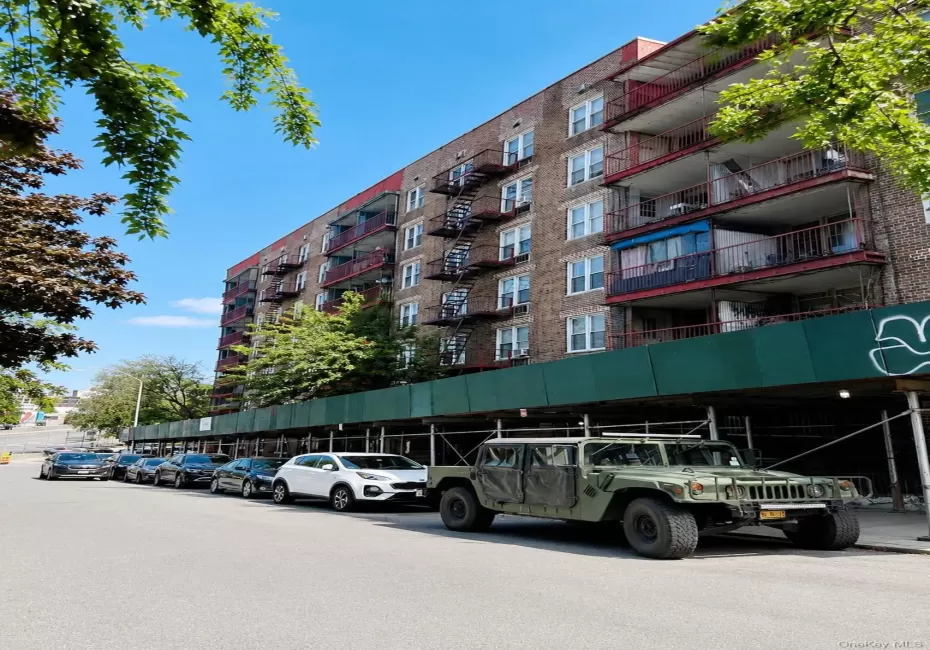 8616 60th Avenue, New York, NY, 1 Bedroom Bedrooms, 4 Rooms Rooms,1 BathroomBathrooms,Residential,For Rent,60th,0,1001879 8616 60th Avenue, New York, NY, 1 Bedroom Bedrooms, 4 Rooms Rooms,1 BathroomBathrooms,Residential,For Rent,60th,0,1001879