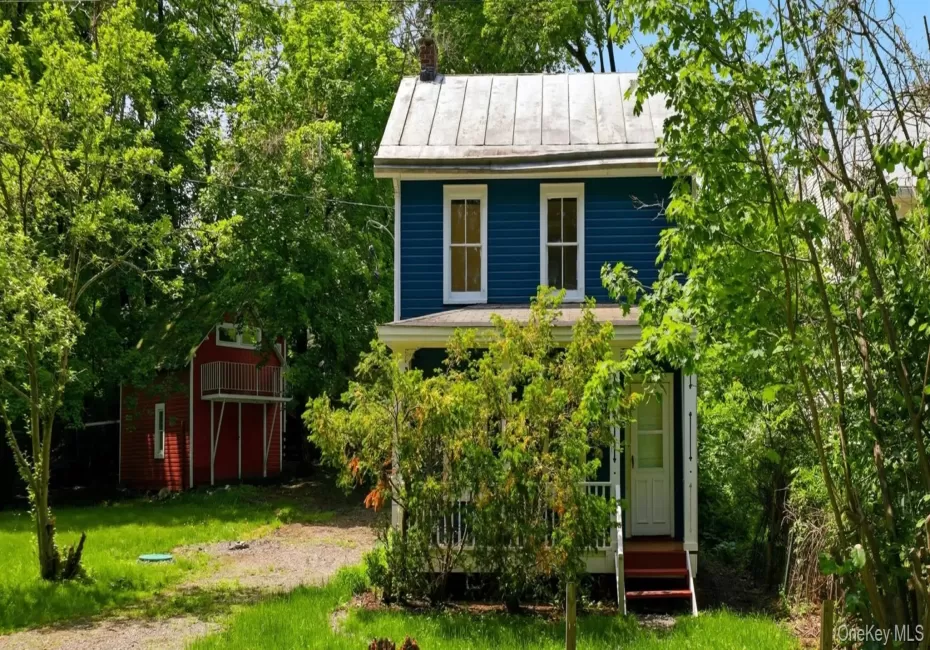 67 Kelly Street, Rhinebeck, NY, 3 Bedrooms Bedrooms, 5 Rooms Rooms,1 BathroomBathrooms,Residential,For Rent,Kelly,0,1002822 67 Kelly Street, Rhinebeck, NY, 3 Bedrooms Bedrooms, 5 Rooms Rooms,1 BathroomBathrooms,Residential,For Rent,Kelly,0,1002822