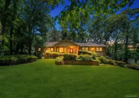 28 Penn Drive, Huntington, NY, 4 Bedrooms Bedrooms, 7 Rooms Rooms,3 BathroomsBathrooms,Residential,For Rent,Penn,0,1002335 28 Penn Drive, Huntington, NY, 4 Bedrooms Bedrooms, 7 Rooms Rooms,3 BathroomsBathrooms,Residential,For Rent,Penn,0,1002335