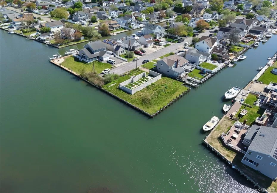 A rare waterfront gem A rare waterfront gem