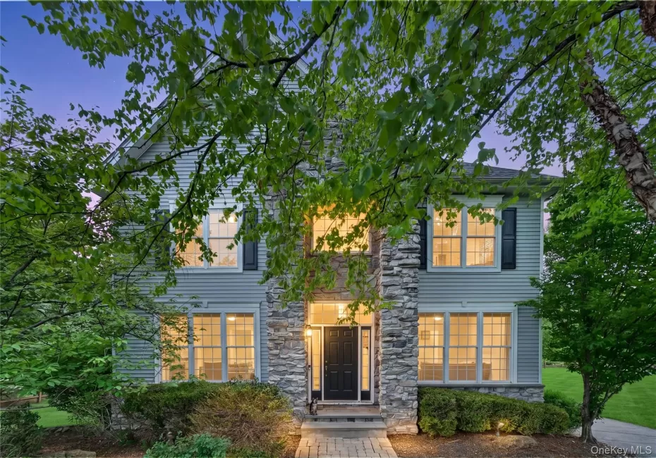 3 Braemar Way, Woodbury, NY, 4 Bedrooms Bedrooms, 15 Rooms Rooms,3 BathroomsBathrooms,Residential,For Rent,Braemar,0,997814 3 Braemar Way, Woodbury, NY, 4 Bedrooms Bedrooms, 15 Rooms Rooms,3 BathroomsBathrooms,Residential,For Rent,Braemar,0,997814