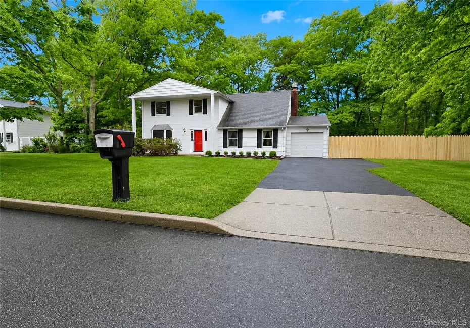 2 Shenandoah Boulevard, Brookhaven, NY, 4 Bedrooms Bedrooms, 9 Rooms Rooms,1 BathroomBathrooms,Residential,For Rent,Shenandoah,0,1001901 2 Shenandoah Boulevard, Brookhaven, NY, 4 Bedrooms Bedrooms, 9 Rooms Rooms,1 BathroomBathrooms,Residential,For Rent,Shenandoah,0,1001901
