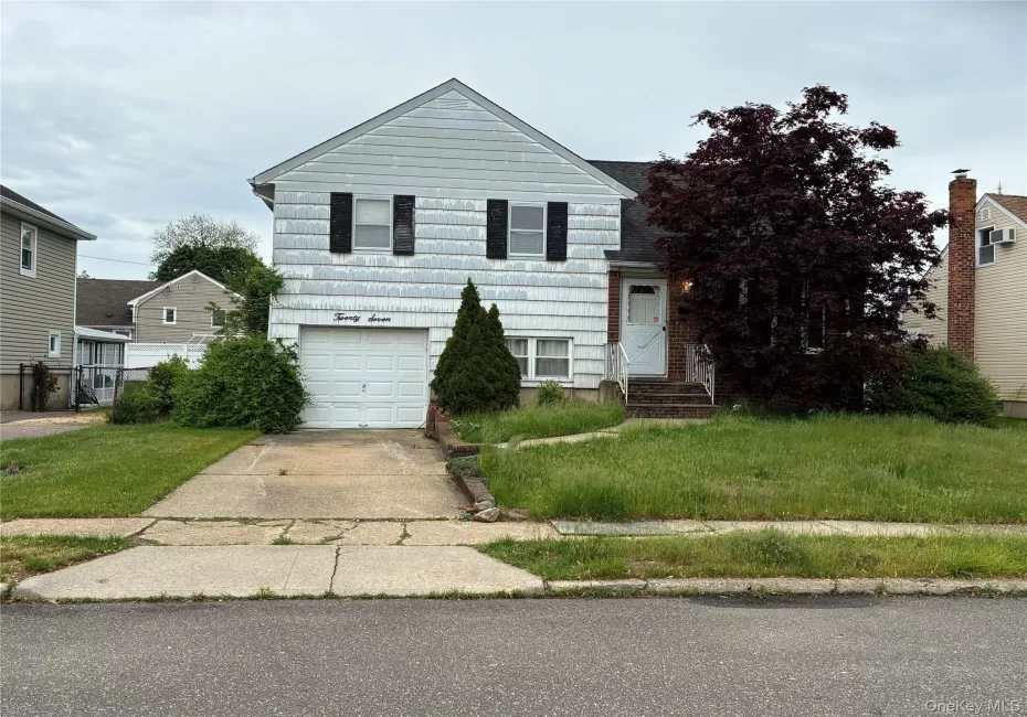 27 Elizabeth Drive, Oyster Bay, NY, 4 Bedrooms Bedrooms, 7 Rooms Rooms,1 BathroomBathrooms,Residential,For Rent,Elizabeth,0,1003210 27 Elizabeth Drive, Oyster Bay, NY, 4 Bedrooms Bedrooms, 7 Rooms Rooms,1 BathroomBathrooms,Residential,For Rent,Elizabeth,0,1003210
