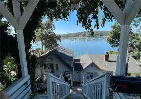 193 Woodbine Avenue, Huntington, NY, 1 Bedroom Bedrooms, 3 Rooms Rooms,1 BathroomBathrooms,Residential Lease,For Rent,Woodbine,0,1003487 193 Woodbine Avenue, Huntington, NY, 1 Bedroom Bedrooms, 3 Rooms Rooms,1 BathroomBathrooms,Residential Lease,For Rent,Woodbine,0,1003487