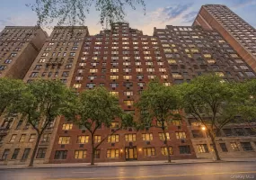 315 72nd Street, New York, NY, 2 Rooms Rooms,1 BathroomBathrooms,Residential,For Rent,72nd,0,1001629 315 72nd Street, New York, NY, 2 Rooms Rooms,1 BathroomBathrooms,Residential,For Rent,72nd,0,1001629