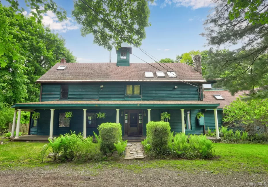 1780 Strawberry Road, Yorktown, NY, 3 Bedrooms Bedrooms, 9 Rooms Rooms,2 BathroomsBathrooms,Residential,For Rent,Strawberry,0,923391 1780 Strawberry Road, Yorktown, NY, 3 Bedrooms Bedrooms, 9 Rooms Rooms,2 BathroomsBathrooms,Residential,For Rent,Strawberry,0,923391