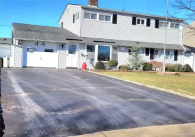 44 Return Lane, Hempstead, NY, 4 Bedrooms Bedrooms, 10 Rooms Rooms,2 BathroomsBathrooms,Residential Lease,For Rent,Return,0,1003746 44 Return Lane, Hempstead, NY, 4 Bedrooms Bedrooms, 10 Rooms Rooms,2 BathroomsBathrooms,Residential Lease,For Rent,Return,0,1003746