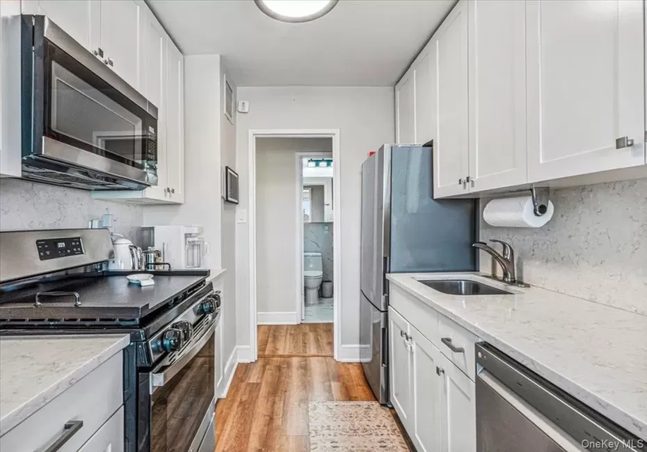 18-15 215th Street, New York, NY, 2 Bedrooms Bedrooms, 5 Rooms Rooms,2 BathroomsBathrooms,Residential,For Rent,215th,0,1003636 18-15 215th Street, New York, NY, 2 Bedrooms Bedrooms, 5 Rooms Rooms,2 BathroomsBathrooms,Residential,For Rent,215th,0,1003636