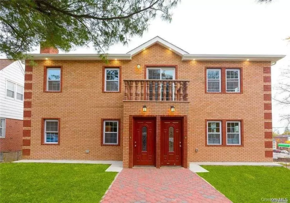 197-10 Foothill Avenue, New York, NY, 3 Bedrooms Bedrooms, 7 Rooms Rooms,2 BathroomsBathrooms,Residential Lease,For Rent,Foothill,0,1004144 197-10 Foothill Avenue, New York, NY, 3 Bedrooms Bedrooms, 7 Rooms Rooms,2 BathroomsBathrooms,Residential Lease,For Rent,Foothill,0,1004144