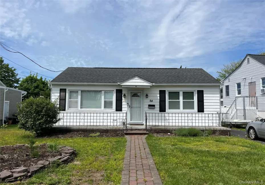 84 Boylan Lane, Brookhaven, NY, 3 Bedrooms Bedrooms, 5 Rooms Rooms,1 BathroomBathrooms,Residential,For Rent,Boylan,0,1003447 84 Boylan Lane, Brookhaven, NY, 3 Bedrooms Bedrooms, 5 Rooms Rooms,1 BathroomBathrooms,Residential,For Rent,Boylan,0,1003447