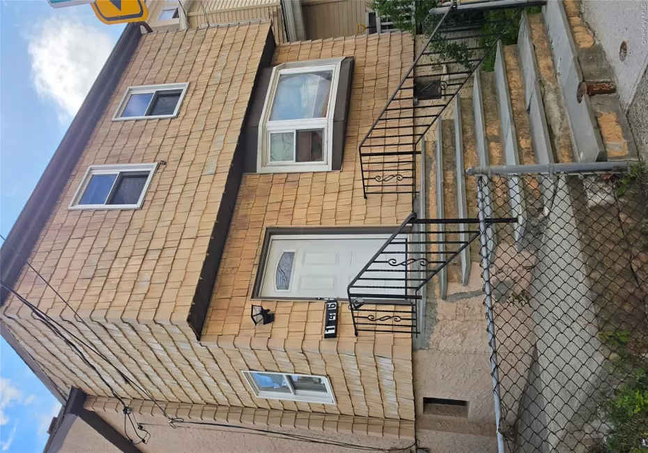 146 Beechwood Avenue, New Rochelle, NY, 3 Bedrooms Bedrooms, 7 Rooms Rooms,2 BathroomsBathrooms,Residential,For Rent,Beechwood,0,1004290 146 Beechwood Avenue, New Rochelle, NY, 3 Bedrooms Bedrooms, 7 Rooms Rooms,2 BathroomsBathrooms,Residential,For Rent,Beechwood,0,1004290