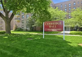 226-26 Union Turnpike, New York, NY, 1 Bedroom Bedrooms, 4 Rooms Rooms,1 BathroomBathrooms,Residential,For Rent,Union,0,1000603 226-26 Union Turnpike, New York, NY, 1 Bedroom Bedrooms, 4 Rooms Rooms,1 BathroomBathrooms,Residential,For Rent,Union,0,1000603