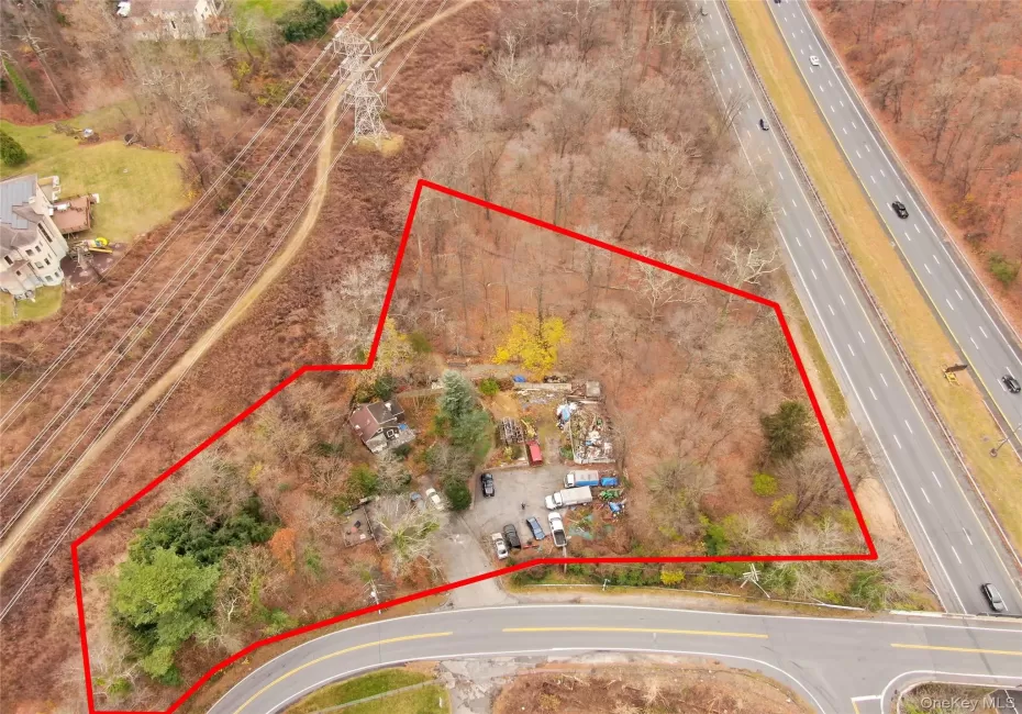 View of property location featuring a major roadway and property parcel outlined View of property location featuring a major roadway and property parcel outlined