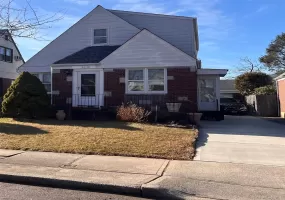 8218 258th Street, New York, NY, 4 Bedrooms Bedrooms, 8 Rooms Rooms,3 BathroomsBathrooms,Residential,For Rent,258th,0,953689 8218 258th Street, New York, NY, 4 Bedrooms Bedrooms, 8 Rooms Rooms,3 BathroomsBathrooms,Residential,For Rent,258th,0,953689