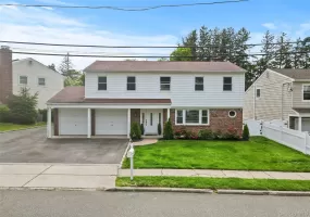 1 Bennett Avenue, Huntington, NY, 5 Bedrooms Bedrooms, 7 Rooms Rooms,2 BathroomsBathrooms,Residential,For Rent,Bennett,0,876794 1 Bennett Avenue, Huntington, NY, 5 Bedrooms Bedrooms, 7 Rooms Rooms,2 BathroomsBathrooms,Residential,For Rent,Bennett,0,876794