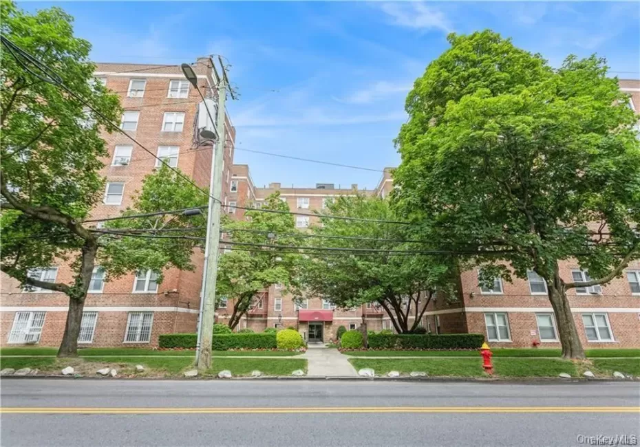 485 Bronx River Road, Yonkers, NY, 2 Rooms Rooms,1 BathroomBathrooms,Residential,For Rent,Bronx River,0,974679 485 Bronx River Road, Yonkers, NY, 2 Rooms Rooms,1 BathroomBathrooms,Residential,For Rent,Bronx River,0,974679