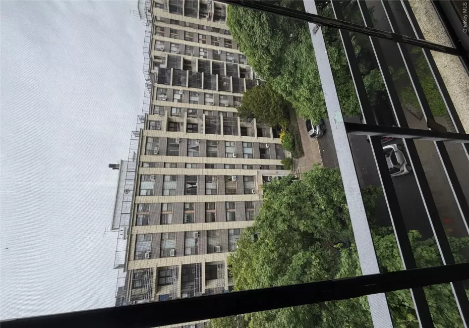 9840 64 Avenue, New York, NY, 1 Bedroom Bedrooms, 4 Rooms Rooms,1 BathroomBathrooms,Residential,For Rent,64,0,KEY1004478 9840 64 Avenue, New York, NY, 1 Bedroom Bedrooms, 4 Rooms Rooms,1 BathroomBathrooms,Residential,For Rent,64,0,KEY1004478
