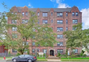 141 Woodmere Boulevard, Hempstead, NY, 2 Bedrooms Bedrooms, 4 Rooms Rooms,1 BathroomBathrooms,Residential,For Rent,Woodmere,0,920805 141 Woodmere Boulevard, Hempstead, NY, 2 Bedrooms Bedrooms, 4 Rooms Rooms,1 BathroomBathrooms,Residential,For Rent,Woodmere,0,920805