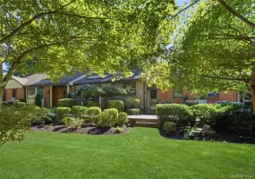 1017 Friendly Road, Oyster Bay, NY, 4 Bedrooms Bedrooms, 9 Rooms Rooms,3 BathroomsBathrooms,Residential,For Rent,Friendly,0,967360 1017 Friendly Road, Oyster Bay, NY, 4 Bedrooms Bedrooms, 9 Rooms Rooms,3 BathroomsBathrooms,Residential,For Rent,Friendly,0,967360