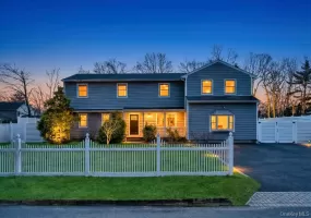 10 Winnetica Lane, Islip, NY, 8 Bedrooms Bedrooms, 10 Rooms Rooms,4 BathroomsBathrooms,Residential,For Rent,Winnetica,0,983024 10 Winnetica Lane, Islip, NY, 8 Bedrooms Bedrooms, 10 Rooms Rooms,4 BathroomsBathrooms,Residential,For Rent,Winnetica,0,983024
