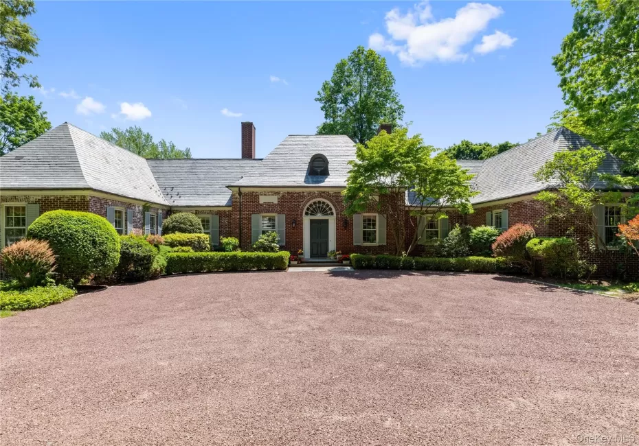 1780 Route 106, Oyster Bay, NY, 5 Bedrooms Bedrooms, 14 Rooms Rooms,5 BathroomsBathrooms,Residential,For Rent,Route 106,0,KEY1004527 1780 Route 106, Oyster Bay, NY, 5 Bedrooms Bedrooms, 14 Rooms Rooms,5 BathroomsBathrooms,Residential,For Rent,Route 106,0,KEY1004527