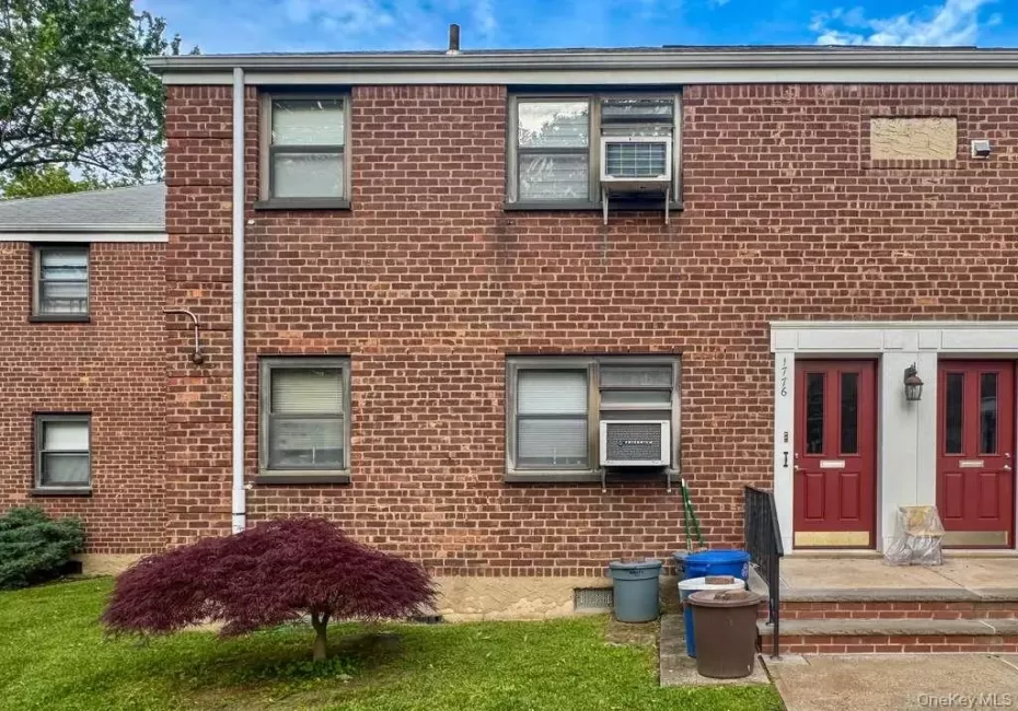 17-76 166 Street, New York, NY, 1 Bedroom Bedrooms, 4 Rooms Rooms,1 BathroomBathrooms,Residential,For Rent,166,0,1004567 17-76 166 Street, New York, NY, 1 Bedroom Bedrooms, 4 Rooms Rooms,1 BathroomBathrooms,Residential,For Rent,166,0,1004567