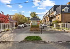 1962 Bergen Avenue, New York, NY, 3 Bedrooms Bedrooms, 6 Rooms Rooms,2 BathroomsBathrooms,Residential,For Rent,Bergen,0,984515 1962 Bergen Avenue, New York, NY, 3 Bedrooms Bedrooms, 6 Rooms Rooms,2 BathroomsBathrooms,Residential,For Rent,Bergen,0,984515