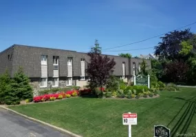 25 Clinton Avenue, Islip, NY, 2 Bedrooms Bedrooms, 4 Rooms Rooms,1 BathroomBathrooms,Residential Lease,For Rent,Clinton,0,1005236 25 Clinton Avenue, Islip, NY, 2 Bedrooms Bedrooms, 4 Rooms Rooms,1 BathroomBathrooms,Residential Lease,For Rent,Clinton,0,1005236