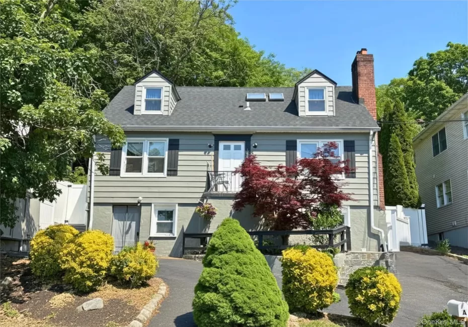 104 Washington Avenue, North Castle, NY, 2 Bedrooms Bedrooms, 4 Rooms Rooms,1 BathroomBathrooms,Residential Lease,For Rent,Washington,0,1003911 104 Washington Avenue, North Castle, NY, 2 Bedrooms Bedrooms, 4 Rooms Rooms,1 BathroomBathrooms,Residential Lease,For Rent,Washington,0,1003911