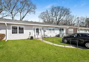 279 Berwick Court, Brookhaven, NY, 2 Bedrooms Bedrooms, 5 Rooms Rooms,1 BathroomBathrooms,Residential,For Rent,Berwick,0,975589 279 Berwick Court, Brookhaven, NY, 2 Bedrooms Bedrooms, 5 Rooms Rooms,1 BathroomBathrooms,Residential,For Rent,Berwick,0,975589