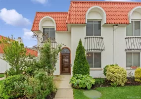 17 Alhambra Drive, Hempstead, NY, 2 Bedrooms Bedrooms, 5 Rooms Rooms,1 BathroomBathrooms,Residential,For Rent,Alhambra,0,1000311 17 Alhambra Drive, Hempstead, NY, 2 Bedrooms Bedrooms, 5 Rooms Rooms,1 BathroomBathrooms,Residential,For Rent,Alhambra,0,1000311
