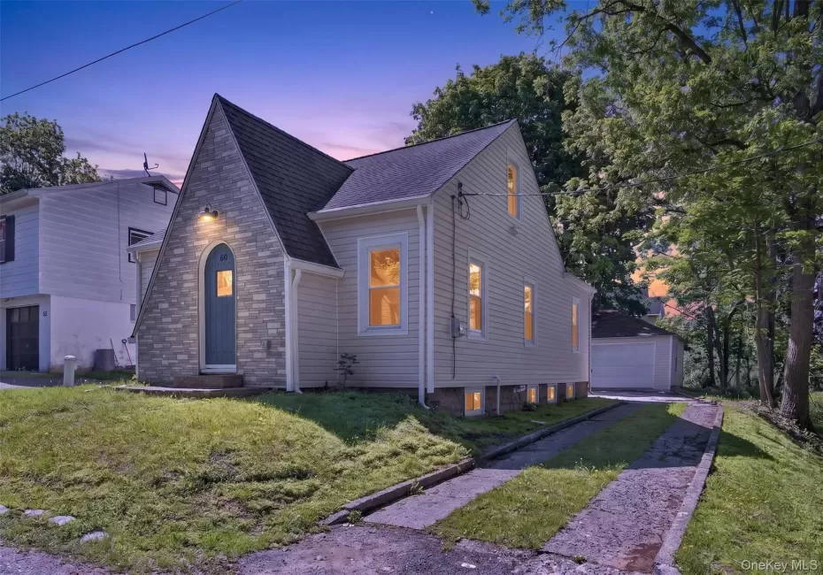 60 Jeanibo Road, Monroe, NY, 3 Bedrooms Bedrooms, 7 Rooms Rooms,1 BathroomBathrooms,Residential,For Rent,Jeanibo,0,1004655 60 Jeanibo Road, Monroe, NY, 3 Bedrooms Bedrooms, 7 Rooms Rooms,1 BathroomBathrooms,Residential,For Rent,Jeanibo,0,1004655