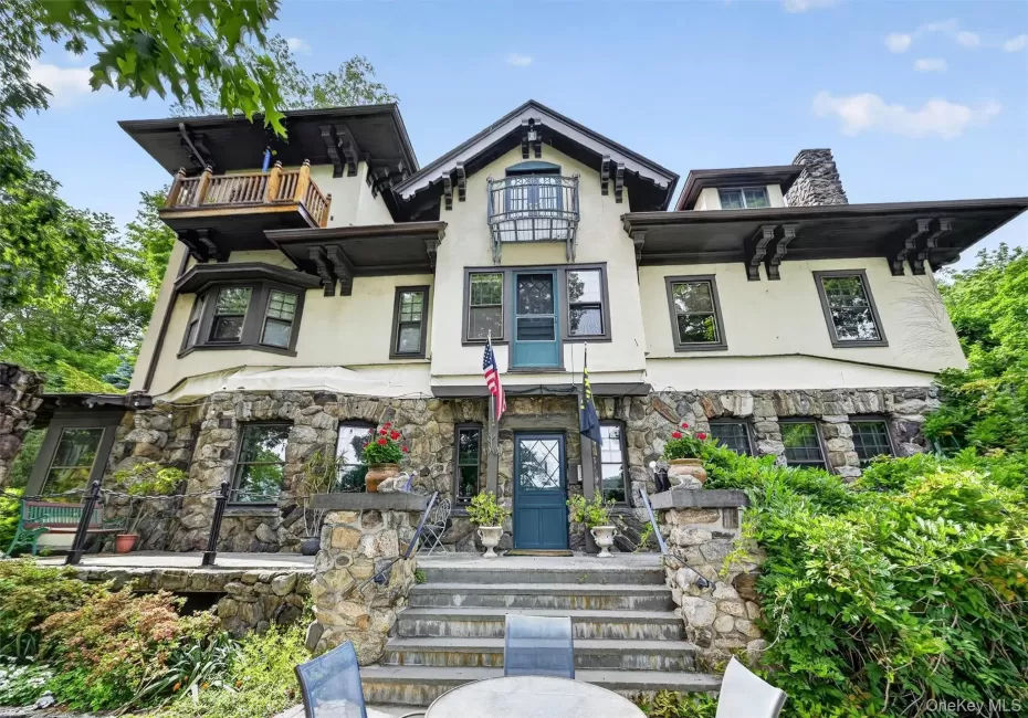 27 Webb Lane, Highlands, NY, 1 Bedroom Bedrooms, 4 Rooms Rooms,1 BathroomBathrooms,Residential Lease,For Rent,Webb,0,962650 27 Webb Lane, Highlands, NY, 1 Bedroom Bedrooms, 4 Rooms Rooms,1 BathroomBathrooms,Residential Lease,For Rent,Webb,0,962650