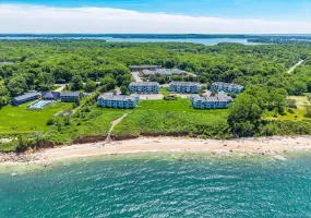 61475 Route 48, Southold, NY, 2 Bedrooms Bedrooms, 5 Rooms Rooms,2 BathroomsBathrooms,Residential,For Rent,Route 48,0,996367 61475 Route 48, Southold, NY, 2 Bedrooms Bedrooms, 5 Rooms Rooms,2 BathroomsBathrooms,Residential,For Rent,Route 48,0,996367