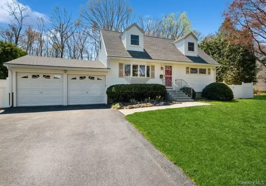 21 Short Hill Road, Clarkstown, NY, 4 Bedrooms Bedrooms, 7 Rooms Rooms,2 BathroomsBathrooms,Residential,For Rent,Short Hill,0,1003797 21 Short Hill Road, Clarkstown, NY, 4 Bedrooms Bedrooms, 7 Rooms Rooms,2 BathroomsBathrooms,Residential,For Rent,Short Hill,0,1003797