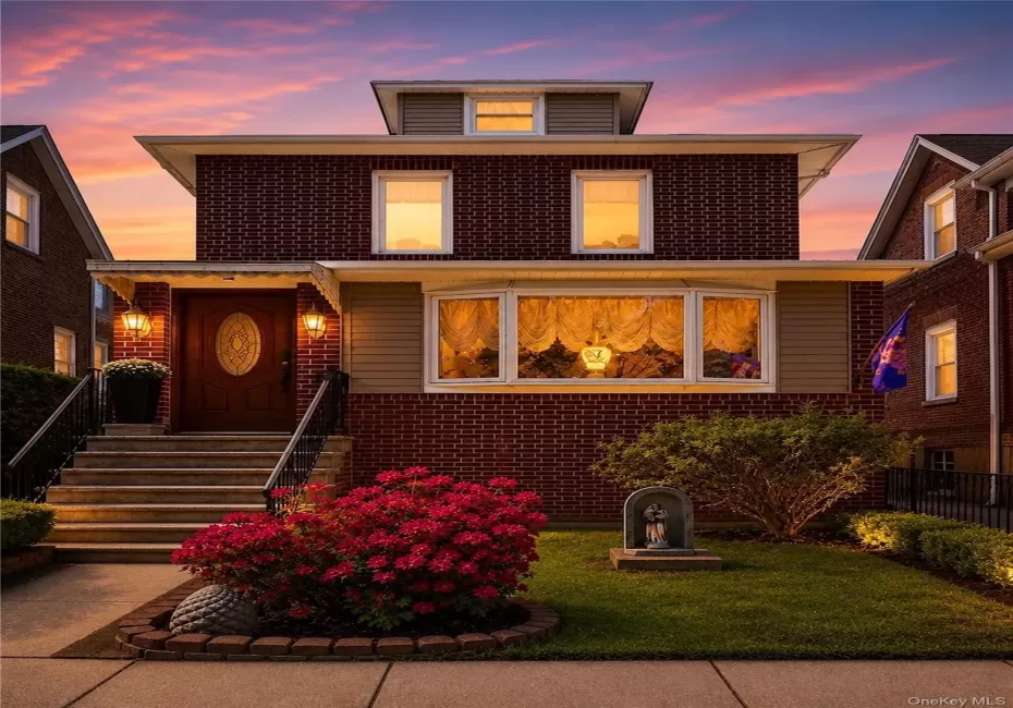 1715 Hering Avenue, New York, NY, 5 Bedrooms Bedrooms, 9 Rooms Rooms,3 BathroomsBathrooms,Residential,For Rent,Hering,0,1005122 1715 Hering Avenue, New York, NY, 5 Bedrooms Bedrooms, 9 Rooms Rooms,3 BathroomsBathrooms,Residential,For Rent,Hering,0,1005122
