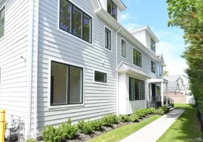 8 Sealy Drive, Hempstead, NY, 8 Bedrooms Bedrooms, 12 Rooms Rooms,6 BathroomsBathrooms,Residential,For Rent,Sealy,0,1004107 8 Sealy Drive, Hempstead, NY, 8 Bedrooms Bedrooms, 12 Rooms Rooms,6 BathroomsBathrooms,Residential,For Rent,Sealy,0,1004107
