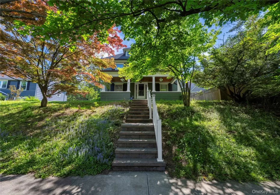 21 Barnard Ave 21 Barnard Ave